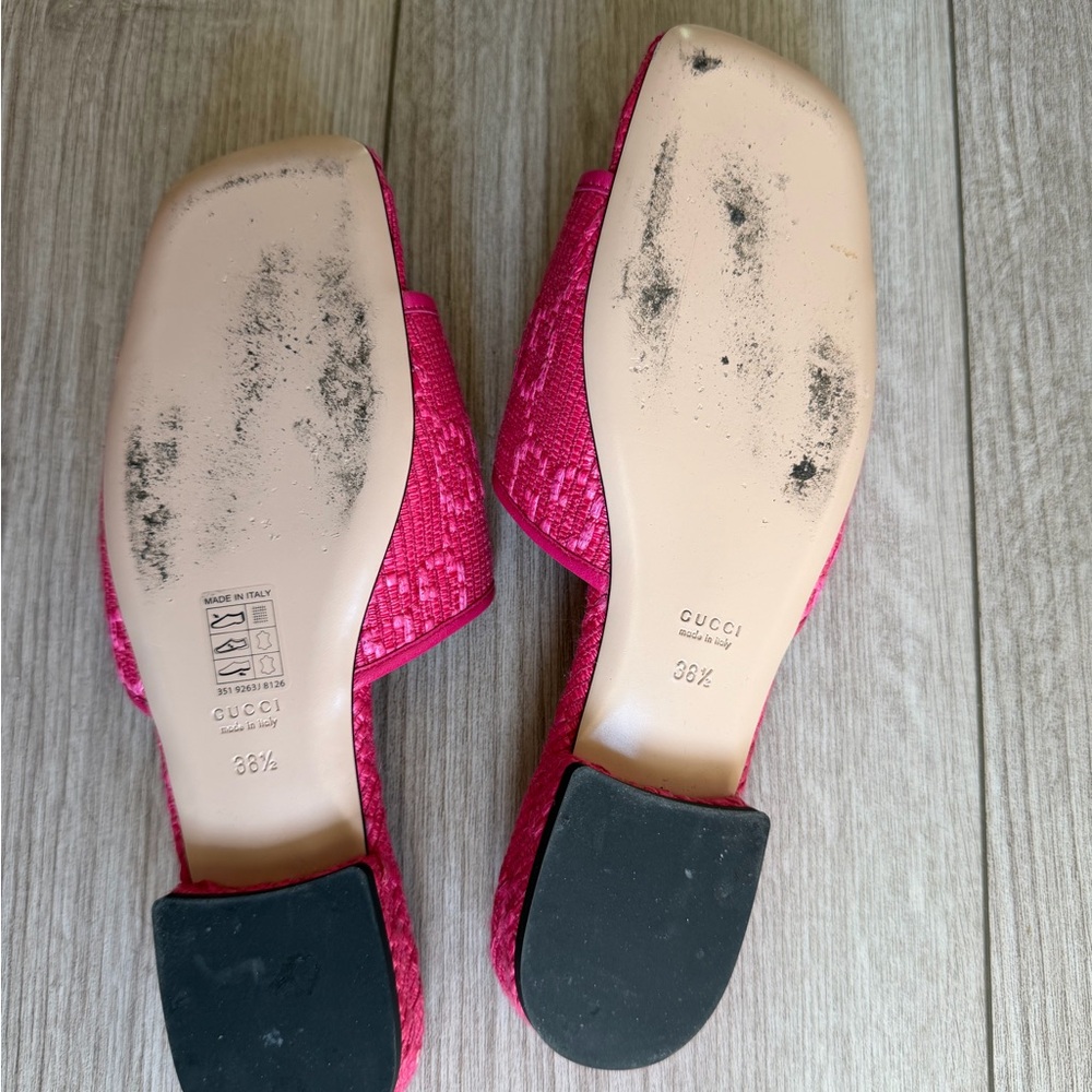 Gucci Fuchsia Mules with Gold Hardware - Picture 3 of 3
